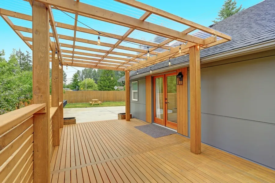 Choosing Durable Materials For Your Deck Construction Winnipeg, MB