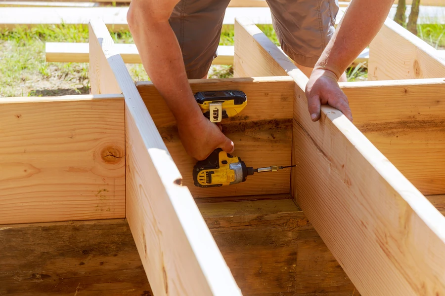 Excellent Deck Construction Winnipeg, MB